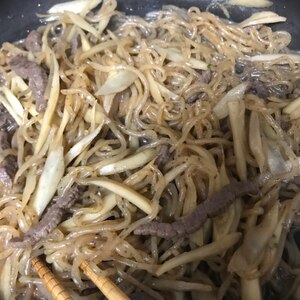 牛肉とささがきごぼうと糸こんの甘辛炒め